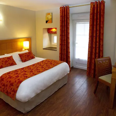 Otel La Cour De La Paix Beaune (Cote d'Or)